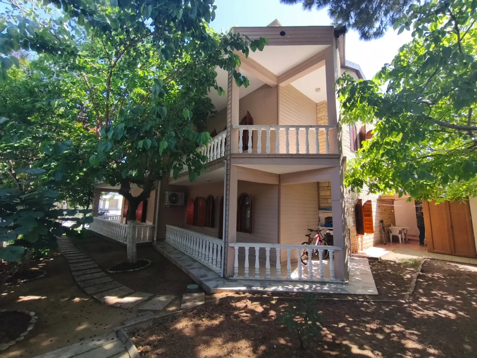 Real estate in Sile